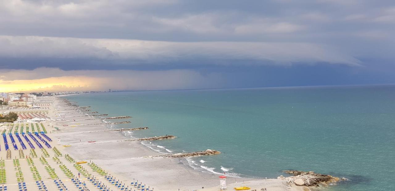 Apartamento Sul Mare... Misano Adriatico Exterior foto